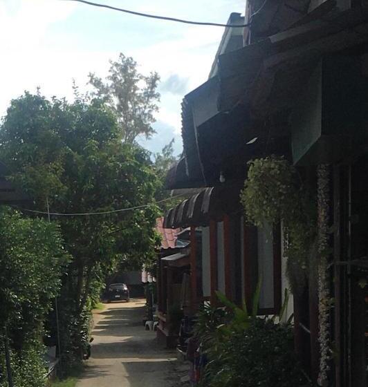 호텔 The Brown House