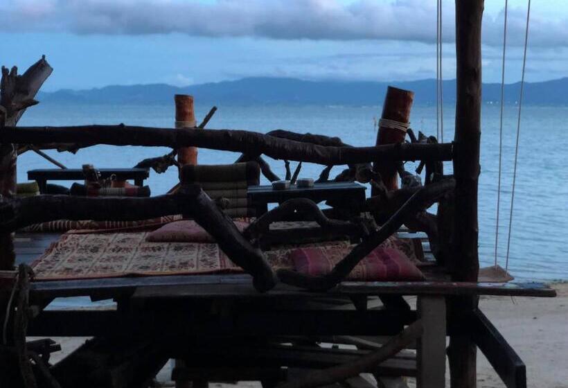 호텔 The Brown House