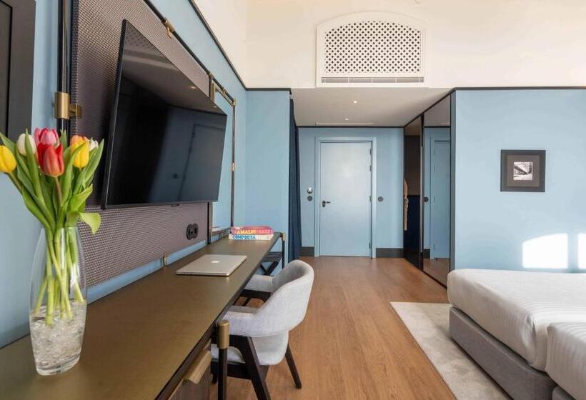 فندق The Editory Riverside, Santa Apolonia