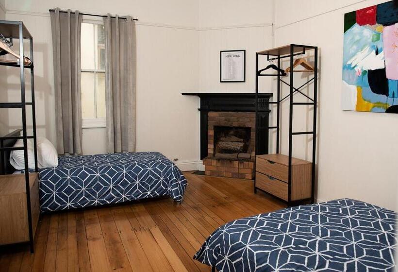 בית מלון כפרי The Met