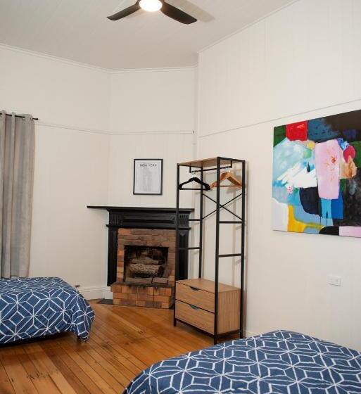 בית מלון כפרי The Met