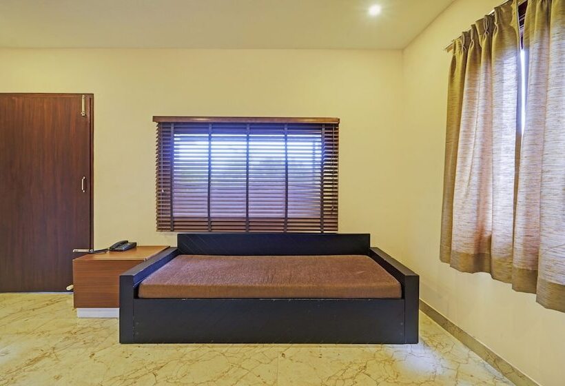 Hôtel Treebo Premium Villa Escape In With Pool View