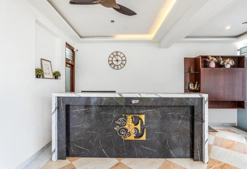 Hôtel Treebo Premium Villa Escape In With Pool View