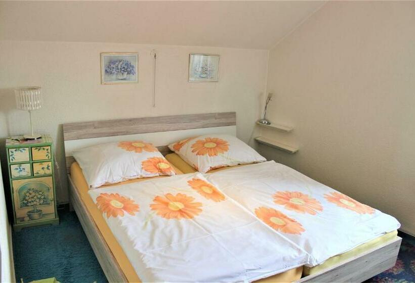 فندق Zur Post Schwanheim