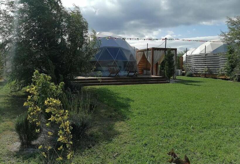 Jewelberry Glamping Hotel Tbilisi