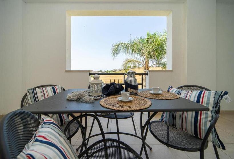 Le Castella Resort & Beach