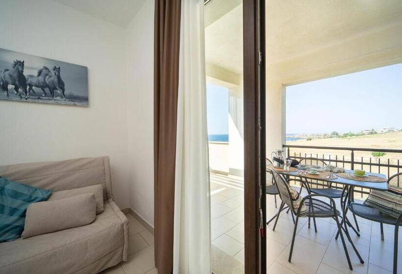 Le Castella Resort & Beach