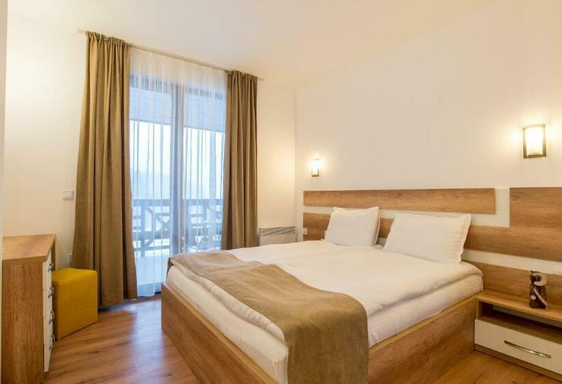 Mountain View Apartment 541