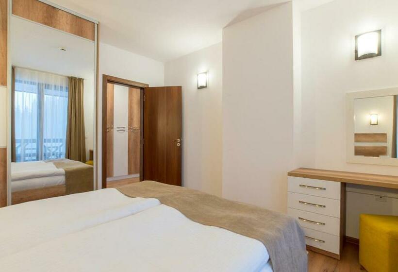 Mountain View Apartment 541