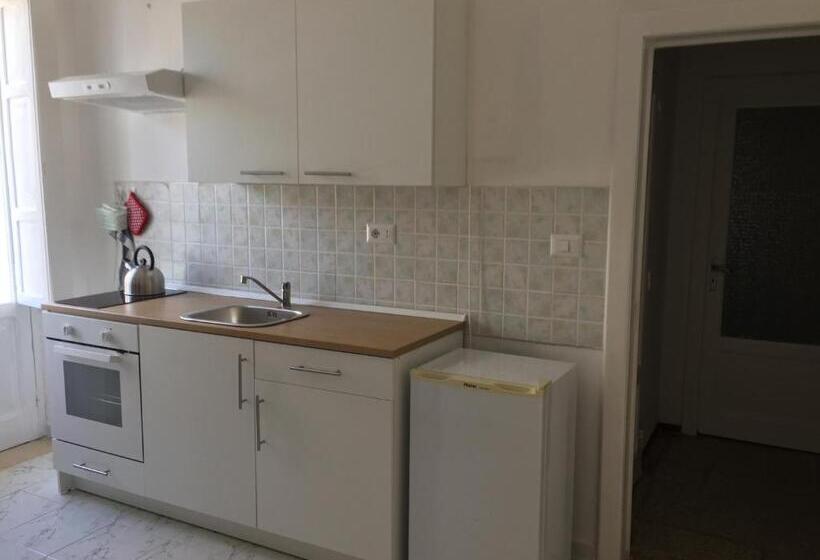 膳宿费 Castellaneta Short Term  Low Cost