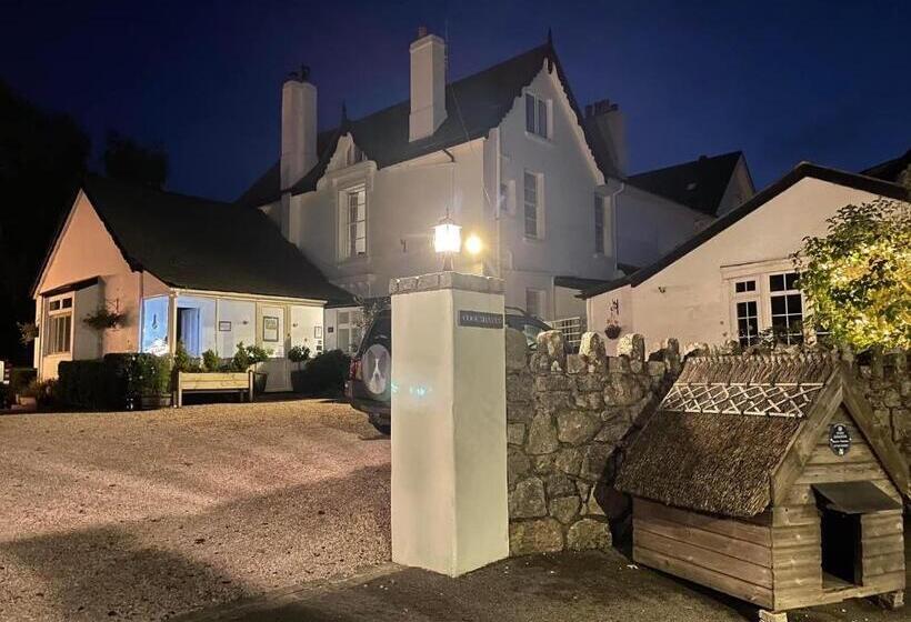 פנסיון Cookshayes Country Guest House