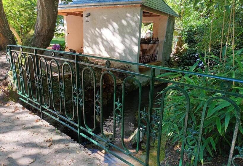 פנסיון Domaine Saint Hilaire