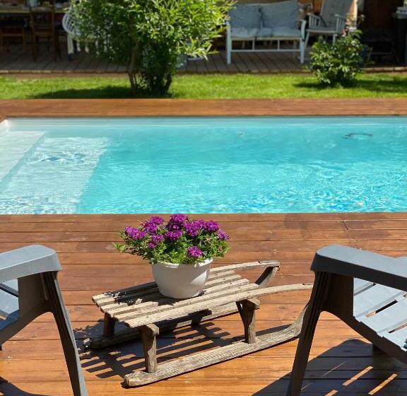 بنسيون Hygge Lodge Annecy