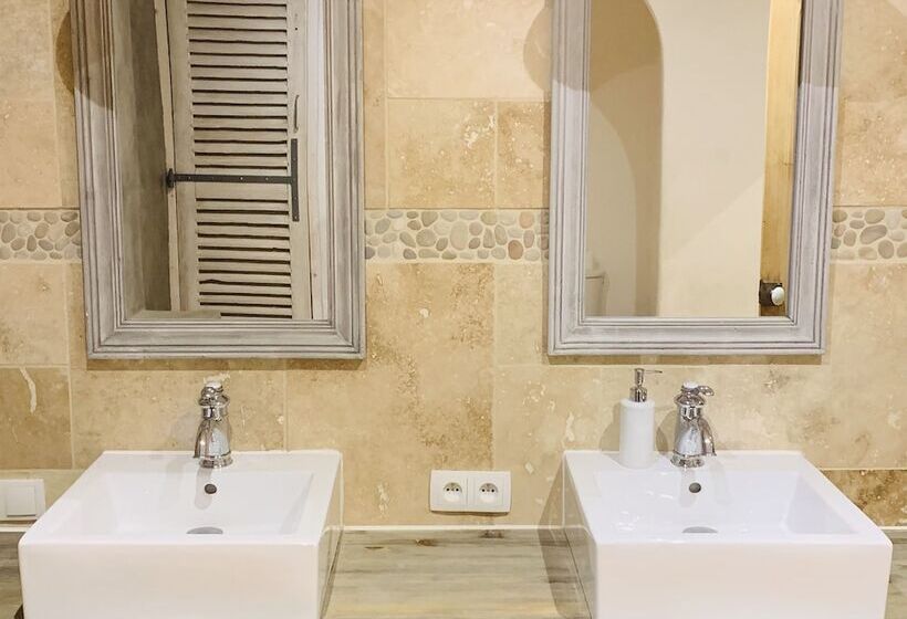 膳宿费 La Bastide