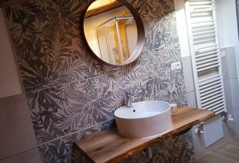 膳宿费 La Mansarda