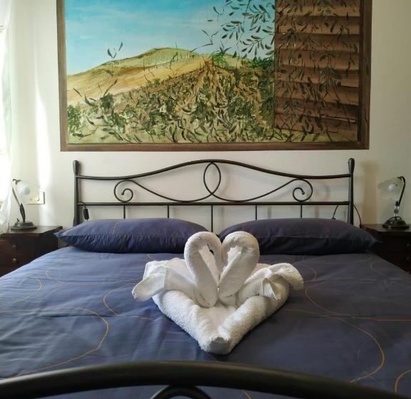 Пансион Le Stanze Della Terrazza Sul Borgo