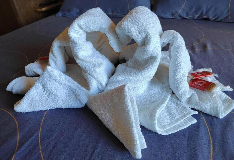 Пансион Le Stanze Della Terrazza Sul Borgo