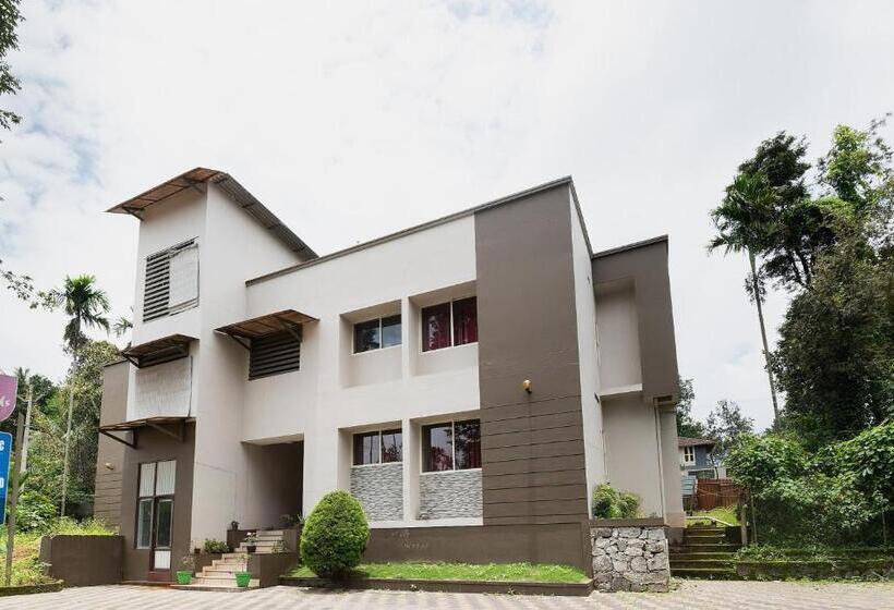 بنسيون Oyo 78243 Vedica Home Stays