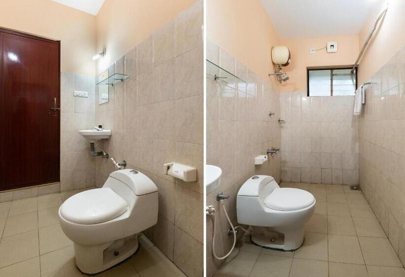 بنسيون Oyo 78243 Vedica Home Stays