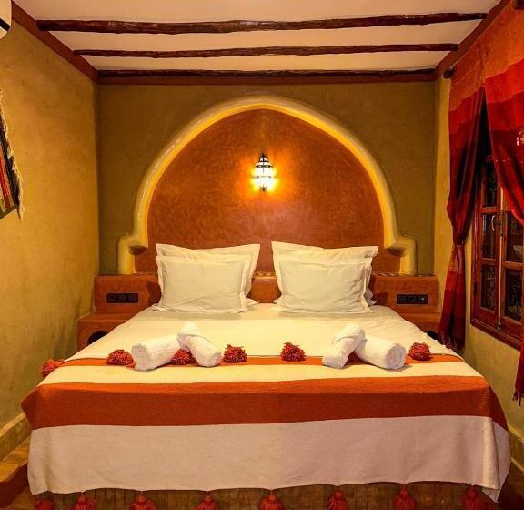 פנסיון Riad Amnay