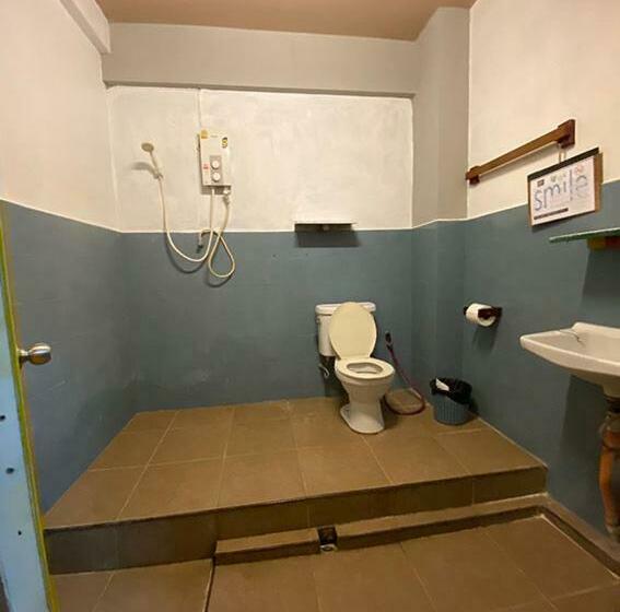 بنسيون Smile Guesthouse Krabi