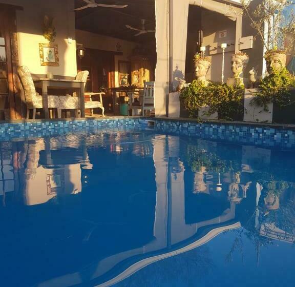 펜션 The Place Guesthouse Parys