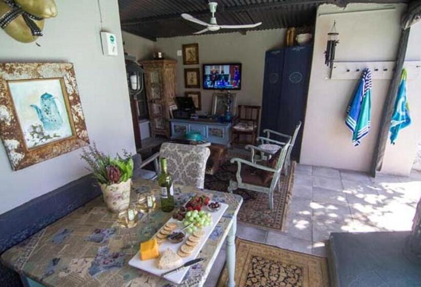 펜션 The Place Guesthouse Parys