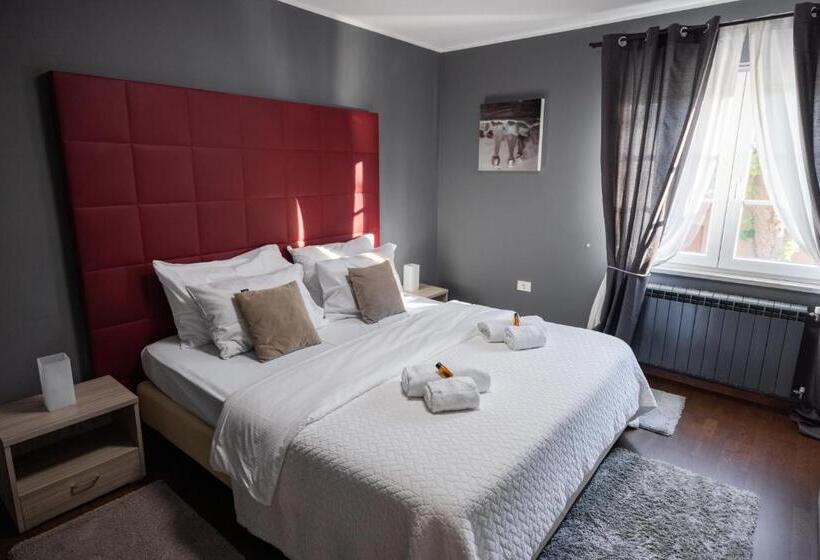 پانسیون Villa Xaxat