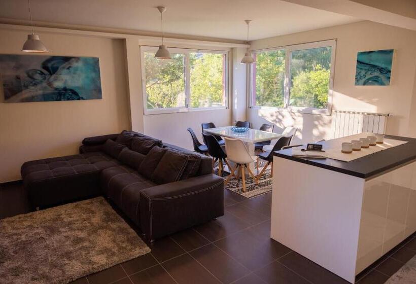 پانسیون Villa Xaxat