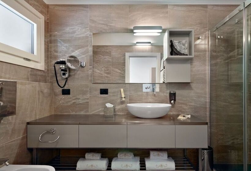 Residence Caffe Maya