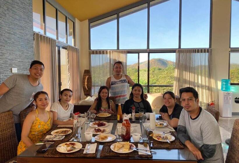 استراحتگاه Bella Villa Coron