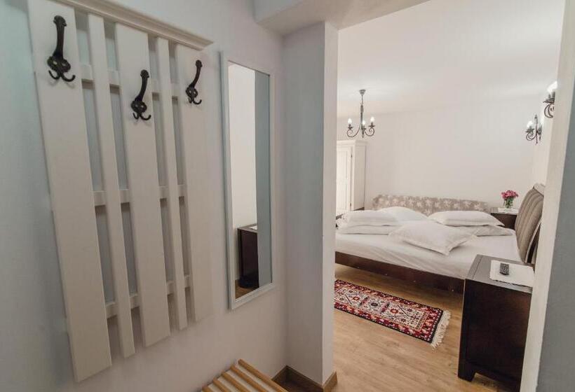 リゾートホテル Complex Transalpina