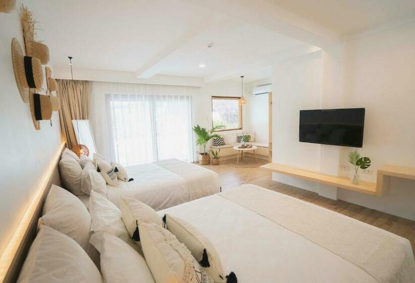 Ultra Mint Dive Resort