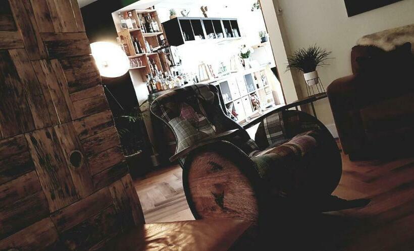 Bed and Breakfast Airanloch, Loch Ness, Adult Only