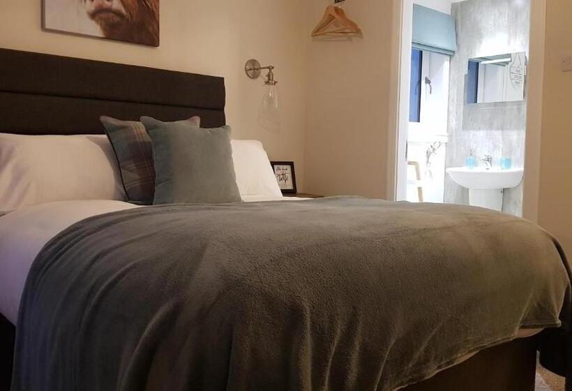 Bed and Breakfast Airanloch, Loch Ness, Adult Only