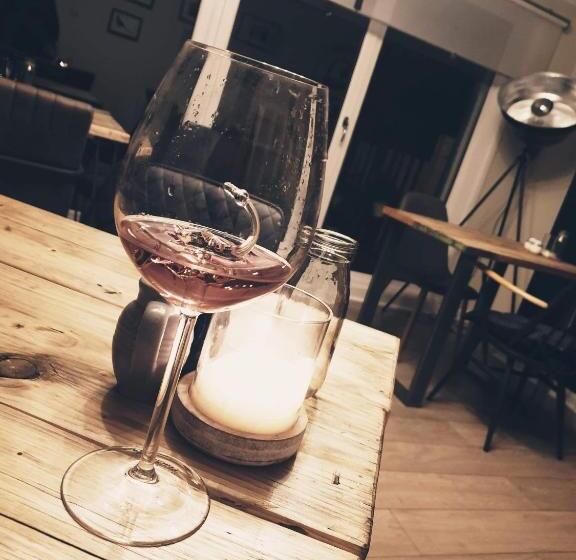 Bed and Breakfast Airanloch, Loch Ness, Adult Only