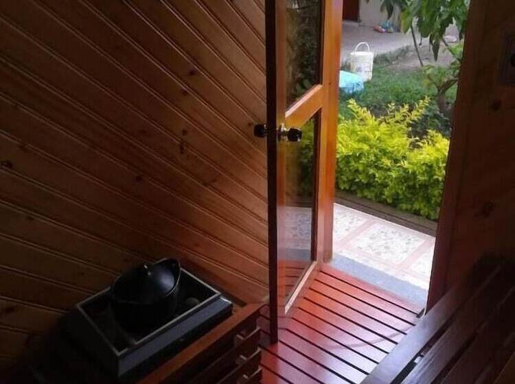 旅馆 Alex Country House