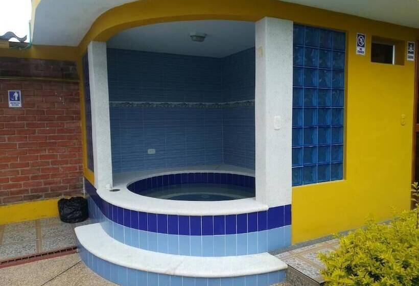 旅馆 Alex Country House