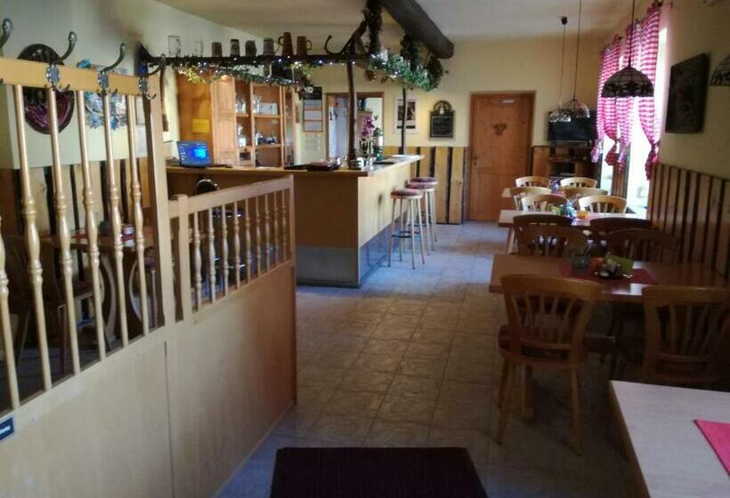 호스텔 Landgasthof Zur Erholung