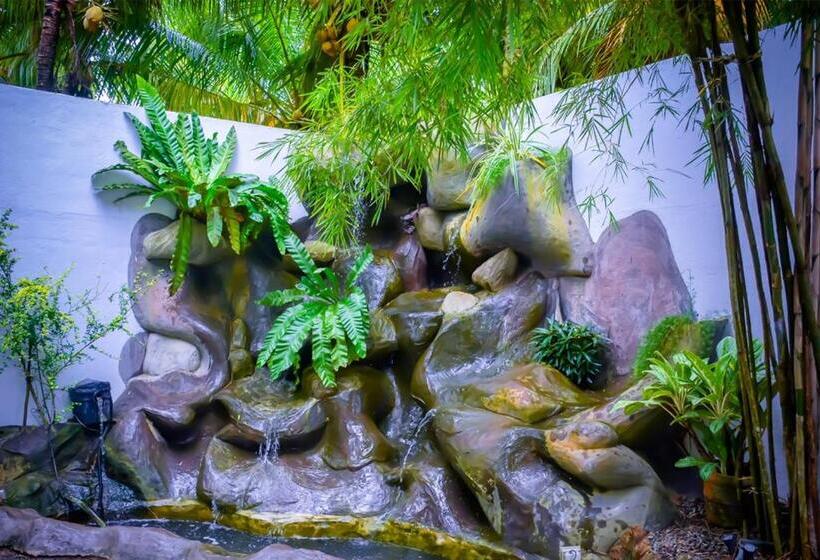 旅馆 Tamarind Moon