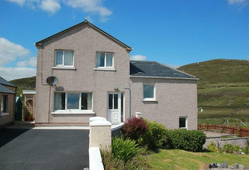 مبيت وإفطار 73 Westend, Balallan, Isle Of Lewis