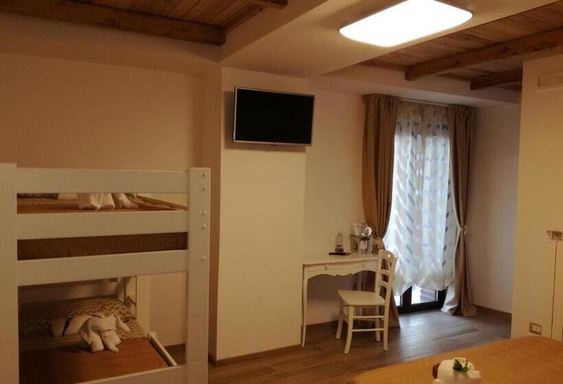 צימר Antico Borgo