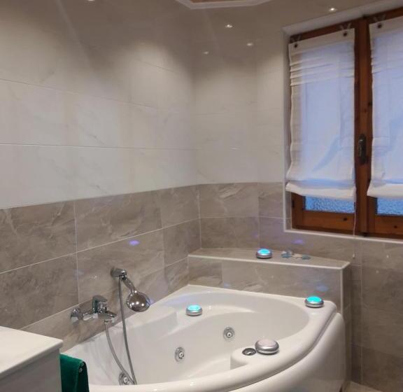 مبيت وإفطار Casa Corona