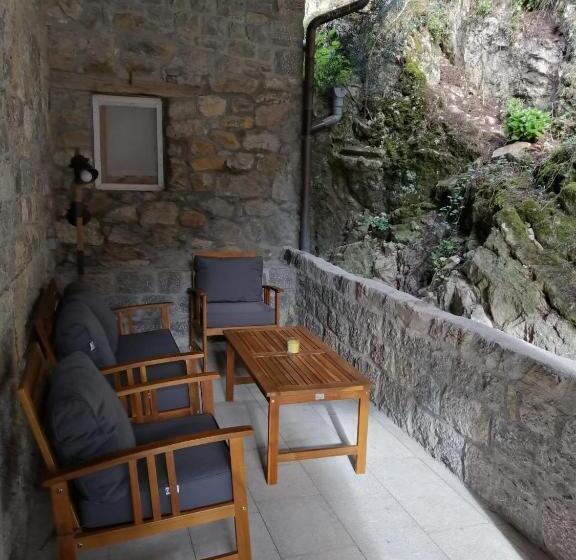 مبيت وإفطار El Caleyon