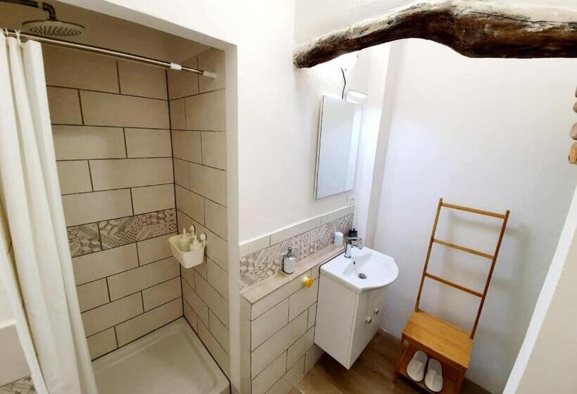 مبيت وإفطار Il Girasole ...at Andorus  House