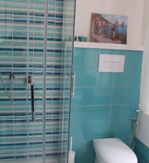 تختخواب و صبحانه La Terrazza Dei Tramonti