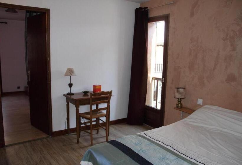 مبيت وإفطار Maison De Marie