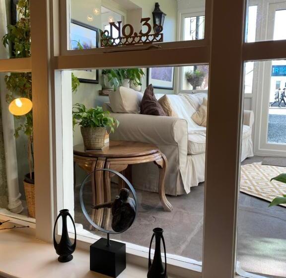 ベッドアンドブレックファースト No 3