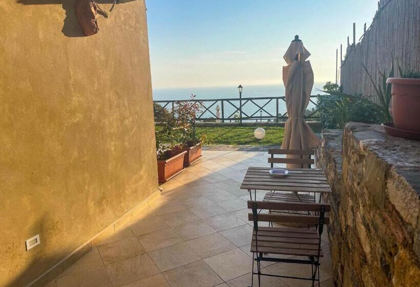 צימר Tramonti D Oro