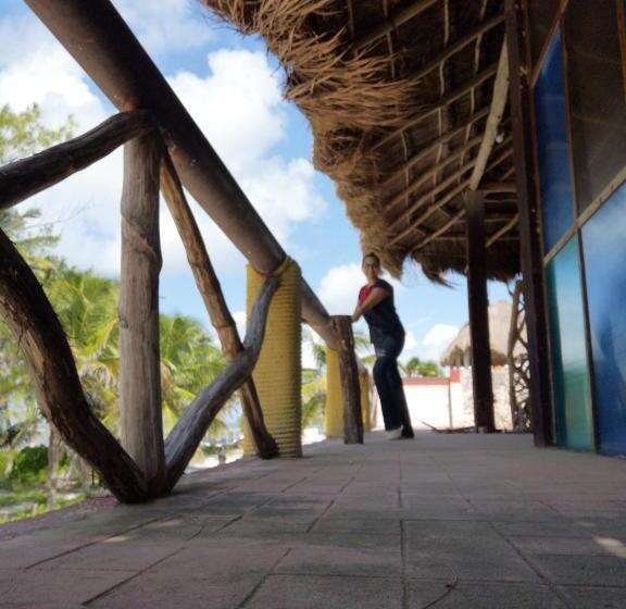 مبيت وإفطار Xcalak Caribe Lodge